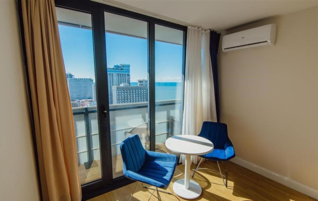 Orbi City Batumi Sea View Aparthotel ภายนอก รูปภาพ