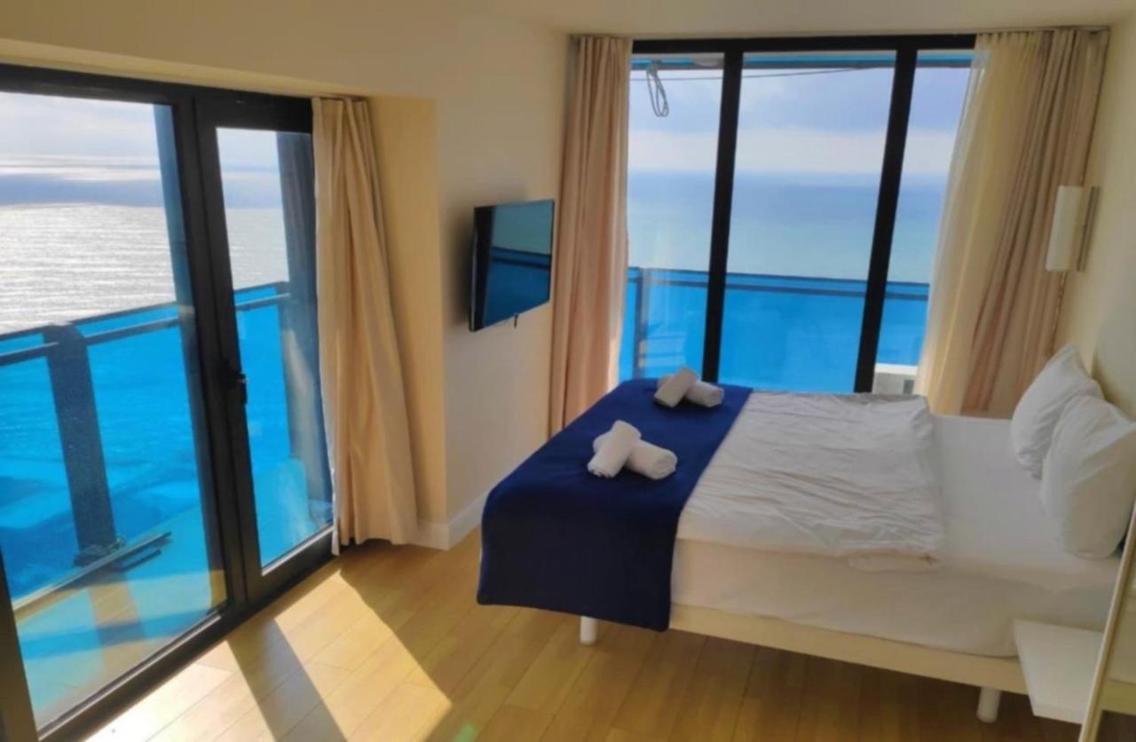 Orbi City Batumi Sea View Aparthotel ภายนอก รูปภาพ